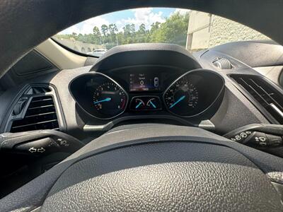 2018 Ford Escape SE   - Photo 8 - Huffman, TX 77336