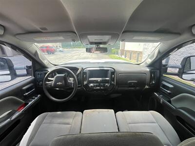 2019 Chevrolet Silverado 2500HD Work Truck - Photo 10 - Huffman, TX 77336