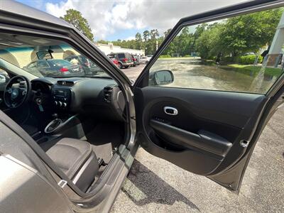 2016 Kia Soul +   - Photo 14 - Huffman, TX 77336