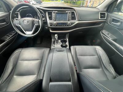 2015 Toyota Highlander Limited   - Photo 7 - Huffman, TX 77336