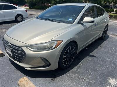 2017 Hyundai ELANTRA Limited - Photo 1 - Huffman, TX 77336