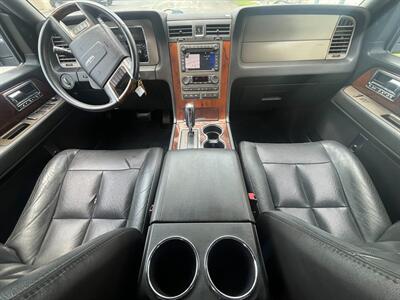2011 Lincoln Navigator   - Photo 7 - Huffman, TX 77336