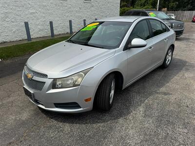 2013 Chevrolet Cruze 1LT Auto - Photo 1 - Huffman, TX 77336