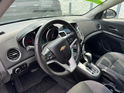 2013 Chevrolet Cruze 1LT Auto - Photo 3 - Huffman, TX 77336
