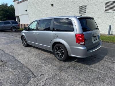 2019 Dodge Grand Caravan GT   - Photo 2 - Huffman, TX 77336