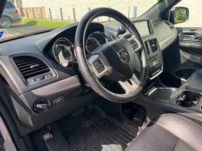 2019 Dodge Grand Caravan GT   - Photo 5 - Huffman, TX 77336