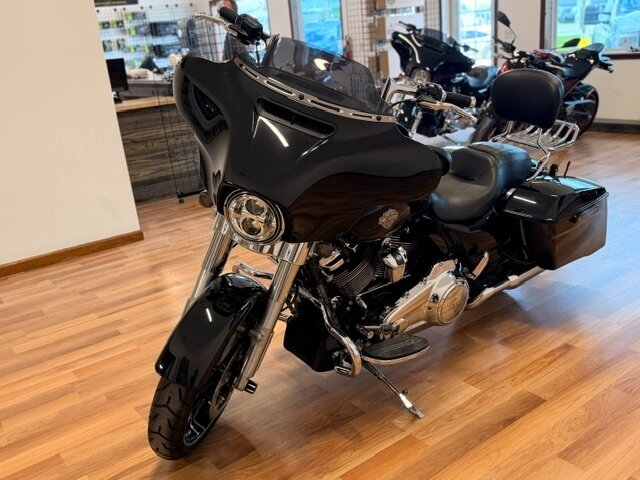 2021 Harley-Davidson Touring Street Glide Special  FLHXS - Photo 4 - Lafayette, IN 47905
