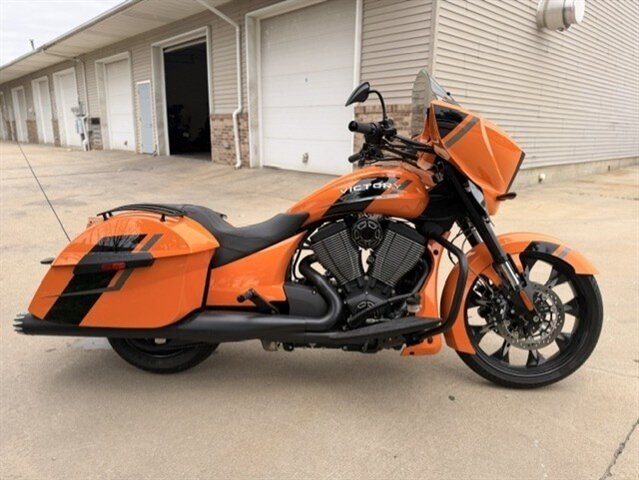 2017 Victory Magnum Inferno Graphics   - Photo 1 - Lafayette, IN 47905