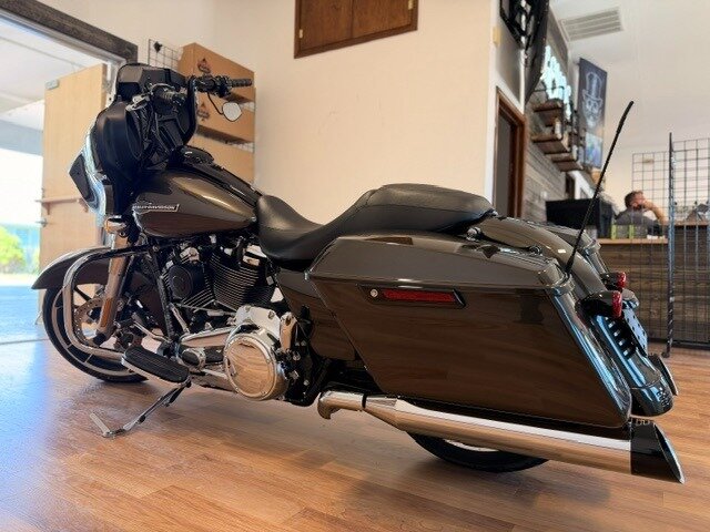 2021 Harley-Davidson Touring Street Glide   - Photo 4 - Lafayette, IN 47905