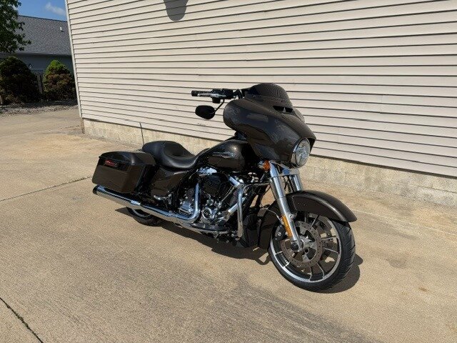 2021 Harley-Davidson Touring Street Glide   - Photo 5 - Lafayette, IN 47905