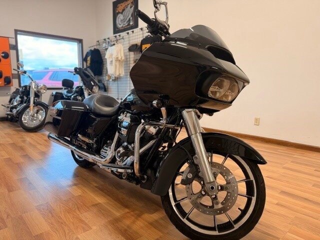 2023 Harley-Davidson Touring Road Glide   - Photo 2 - Lafayette, IN 47905