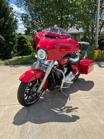 2023 Harley-Davidson Street Glide FLHX   - Photo 2 - Lafayette, IN 47905