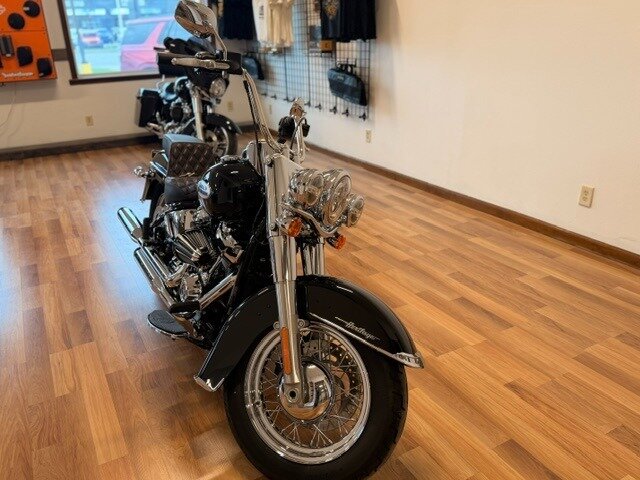 2024 Harley-Davidson Softail Heritage Classic 114   - Photo 3 - Lafayette, IN 47905