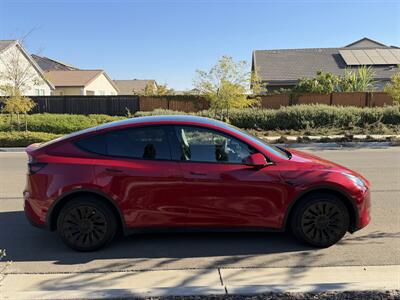 2023 Tesla Model Y   - Photo 7 - Fremont, CA 94536
