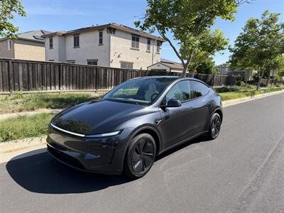 2026 Tesla Model Y   - Photo 1 - Fremont, CA 94536