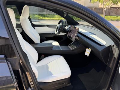 2026 Tesla Model Y   - Photo 13 - Fremont, CA 94536