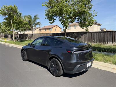 2026 Tesla Model Y   - Photo 10 - Fremont, CA 94536