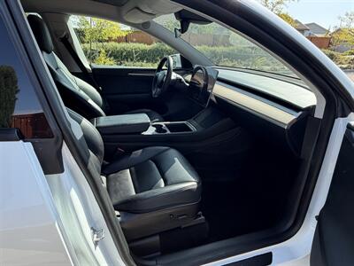 2024 Tesla Model Y   - Photo 12 - Fremont, CA 94536