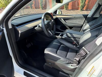 2024 Tesla Model Y   - Photo 9 - Fremont, CA 94536
