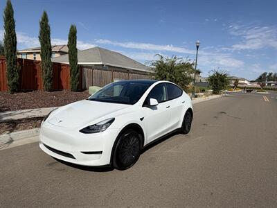 2024 Tesla Model Y   - Photo 8 - Fremont, CA 94536