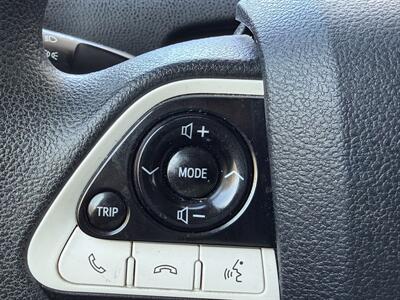 2018 Toyota Prius Three  Hatchback - Photo 34 - Fremont, CA 94536