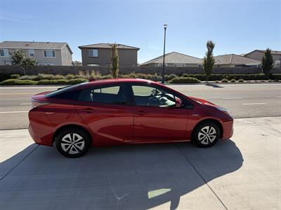 2018 Toyota Prius Three  Hatchback - Photo 13 - Fremont, CA 94536