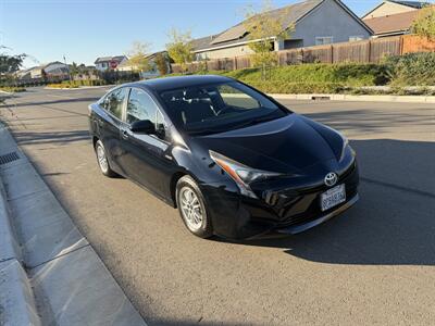 2016 Toyota Prius Two Eco   - Photo 2 - Fremont, CA 94536