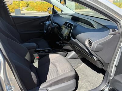 2020 Toyota Prius Prime LE   - Photo 9 - Fremont, CA 94536