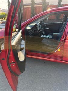 2014 Toyota Camry SE   - Photo 9 - Fremont, CA 94536