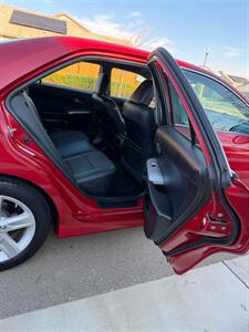 2014 Toyota Camry SE   - Photo 8 - Fremont, CA 94536