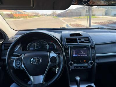 2014 Toyota Camry SE   - Photo 15 - Fremont, CA 94536