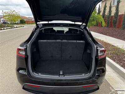 2023 Tesla Model Y Long Range Dual Motor   - Photo 16 - Fremont, CA 94536