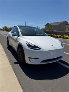 2024 Tesla Model Y Long Range   - Photo 3 - Fremont, CA 94536