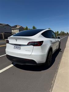 2024 Tesla Model Y Long Range   - Photo 4 - Fremont, CA 94536