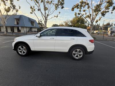 2017 Mercedes-Benz GLC GLC 300 4MATIC   - Photo 6 - Fremont, CA 94536