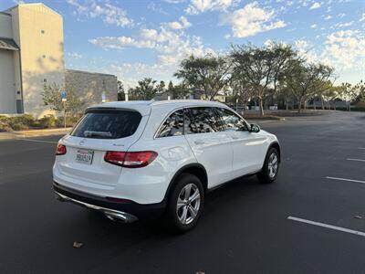 2017 Mercedes-Benz GLC GLC 300 4MATIC   - Photo 4 - Fremont, CA 94536