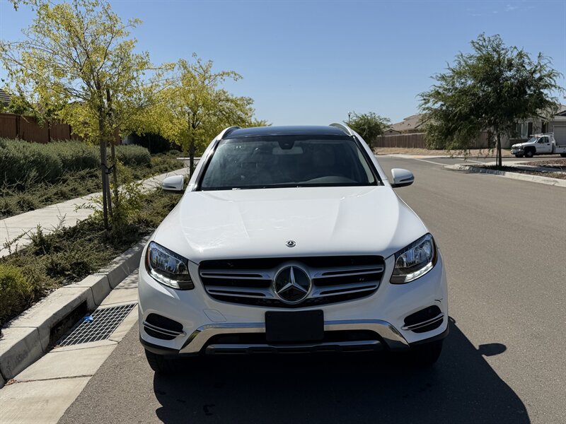2017 Mercedes-Benz GLC GLC 300 4MATIC  