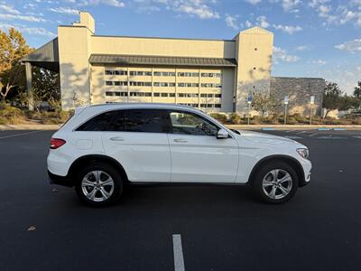 2017 Mercedes-Benz GLC GLC 300 4MATIC   - Photo 3 - Fremont, CA 94536