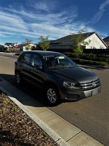 2014 Volkswagen Tiguan S   - Photo 2 - Fremont, CA 94536