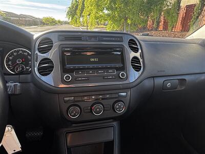 2014 Volkswagen Tiguan S   - Photo 16 - Fremont, CA 94536
