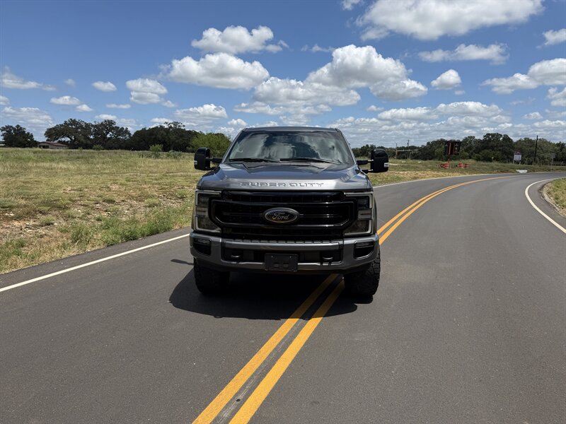 2021 Ford F-250 Super Duty Lariat  