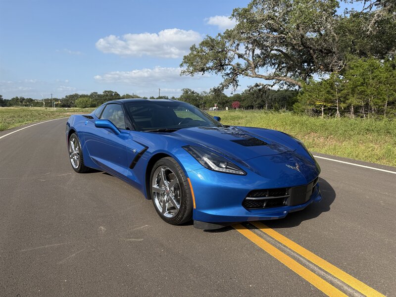 2015 Chevrolet Corvette Stingray 2LT   - Photo 1 - Boerne, TX 78006