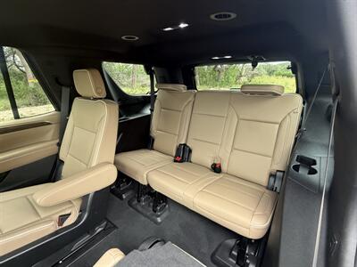 2022 Chevrolet Tahoe Premier   - Photo 13 - Boerne, TX 78006
