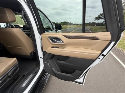 2022 Chevrolet Tahoe Premier   - Photo 15 - Boerne, TX 78006