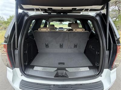2022 Chevrolet Tahoe Premier   - Photo 14 - Boerne, TX 78006