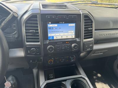 2017 Ford F-250 Super Duty XLT   - Photo 18 - Boerne, TX 78006