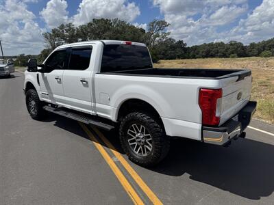 2017 Ford F-250 Super Duty XLT   - Photo 5 - Boerne, TX 78006