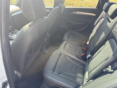 2010 Audi Q5 3.2 Premium quattro - Photo 12 - Boerne, TX 78006