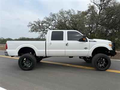 2016 Ford F-250 Super Duty Lariat   - Photo 6 - Boerne, TX 78006
