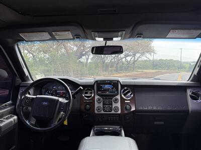 2016 Ford F-250 Super Duty Lariat   - Photo 14 - Boerne, TX 78006